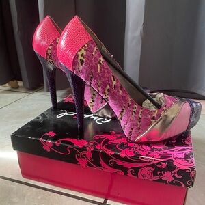 Qupid Multicolor Pink Heels